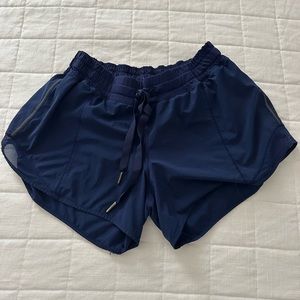 Lululemon shorts 2.5”